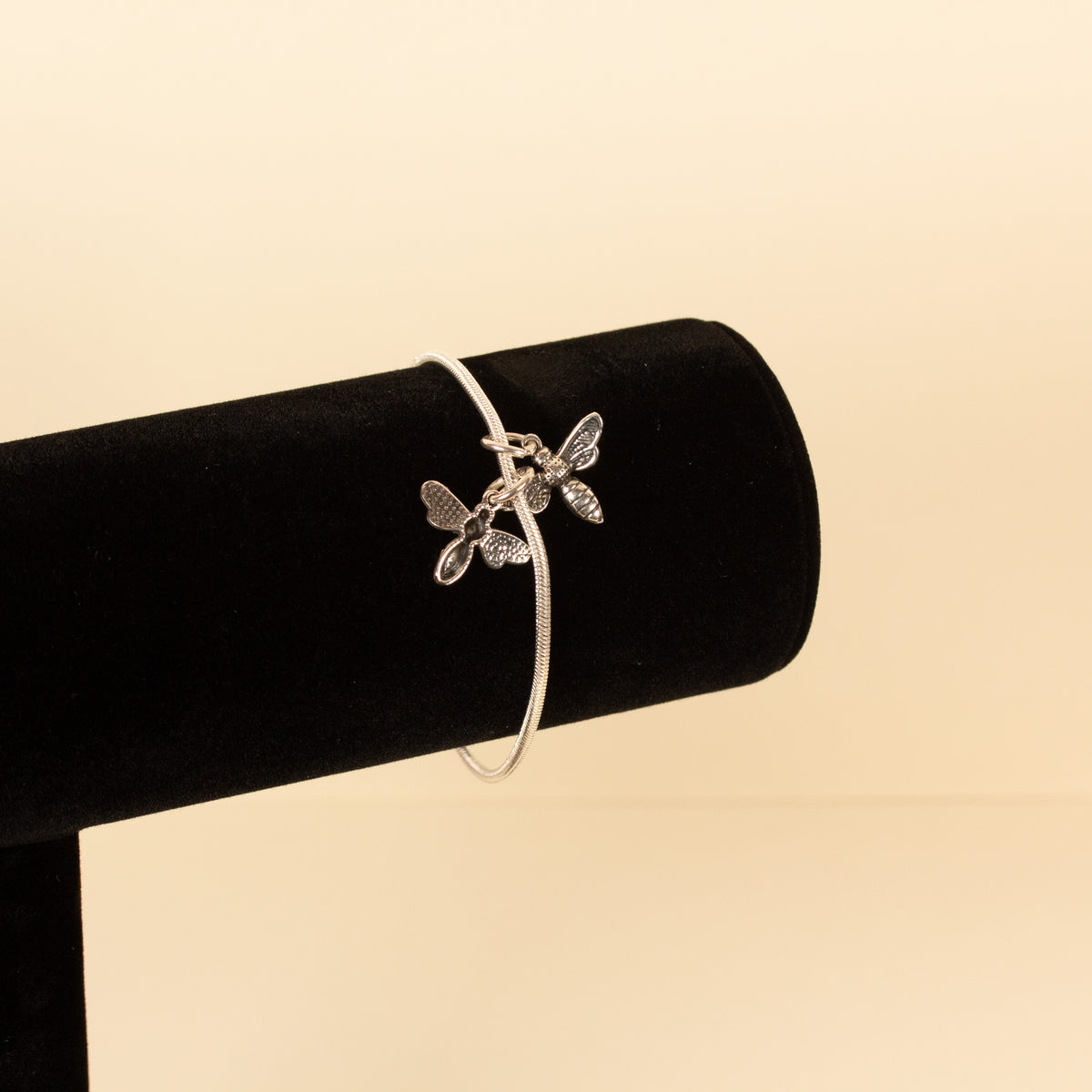 Bee's in the Trap Mexican Silver Bracelet - Small (7in.) Fit - Size 02