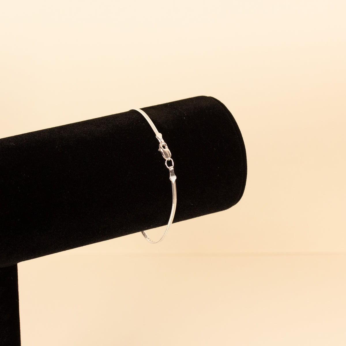 Víbora Skin Cut Mexican Silver Bracelet - Small (7in.) Fit - Size 02