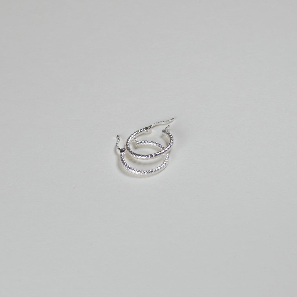 Authentic Mexican Sterling Silver Hoop Earrings — Petite Diamond-Cut, 19mm, 2mm Band — 925 MEX Stamped