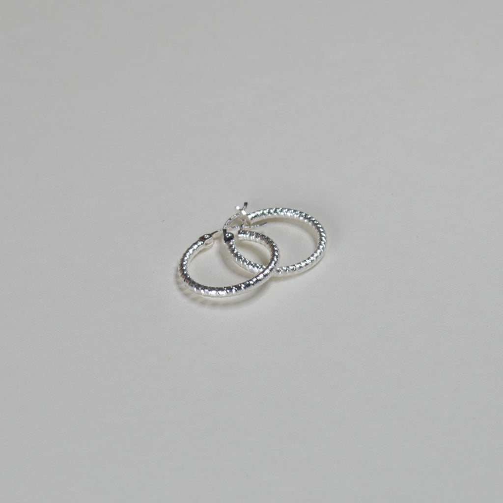 Authentic Mexican Sterling Silver Hoop Earrings — Petite Diamond-Cut, 19mm, 2mm Band — 925 MEX Stamped